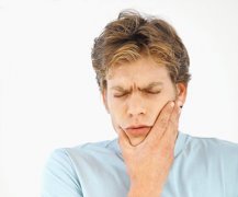 长智齿牙痛的厉害怎么办？